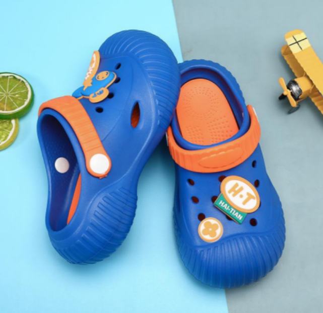 Sapphire Stroll Crocs